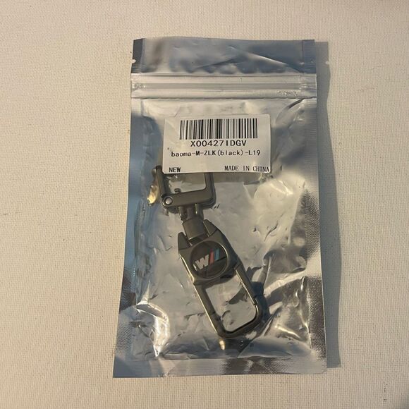 BMW Motorsports Logo Key Fob Keychain in Metal NWT - Picture 7 of 7